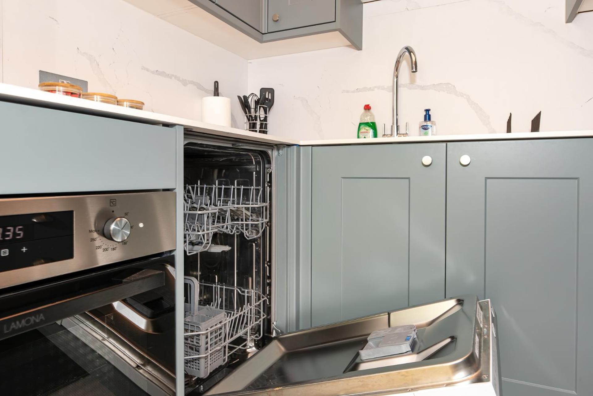 2-Bedroom Victorian Apartment In Kensington لندن المظهر الخارجي الصورة
