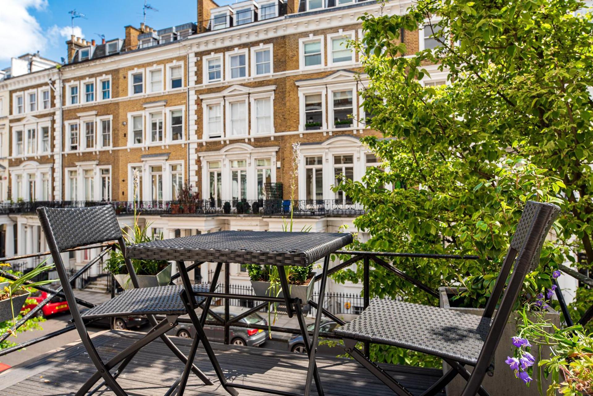 2-Bedroom Victorian Apartment In Kensington لندن المظهر الخارجي الصورة